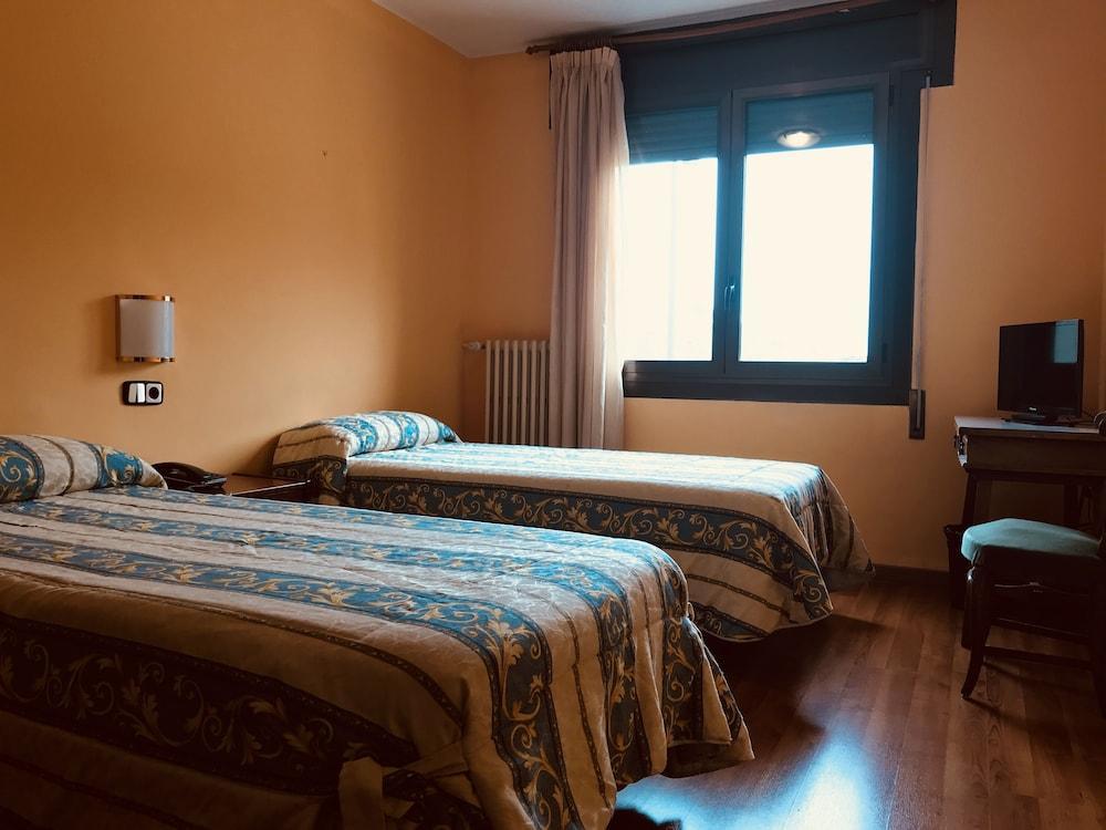 Hotel Refugi Dels Isards El El Pas de la Casa Buitenkant foto